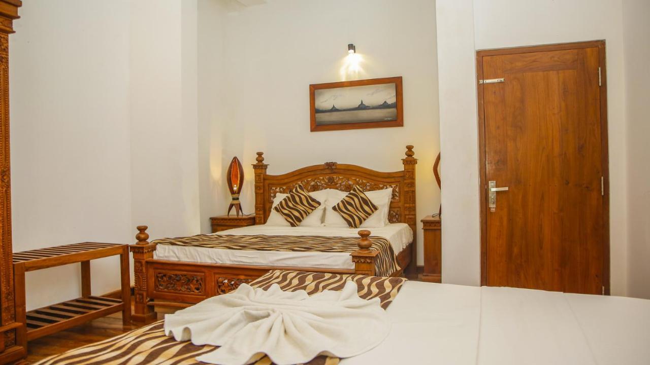 Silver Crown Nature Resort Kombichankulama Buitenkant foto
